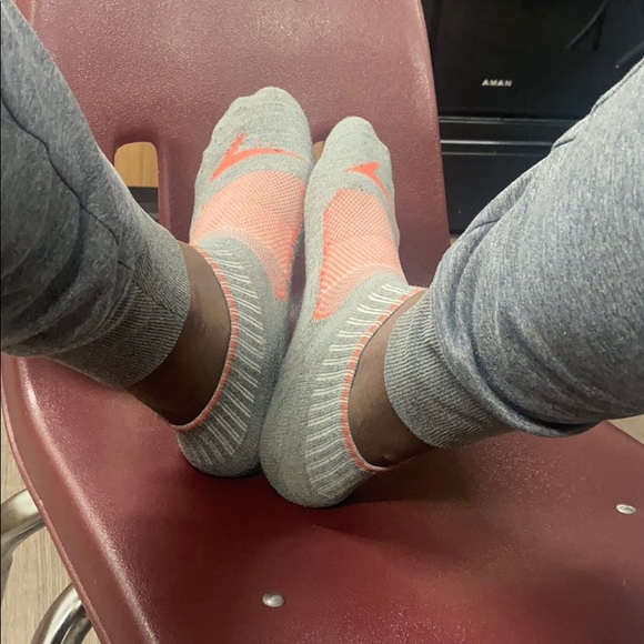 Meet your Posher, Peter - Picture 1 of 1